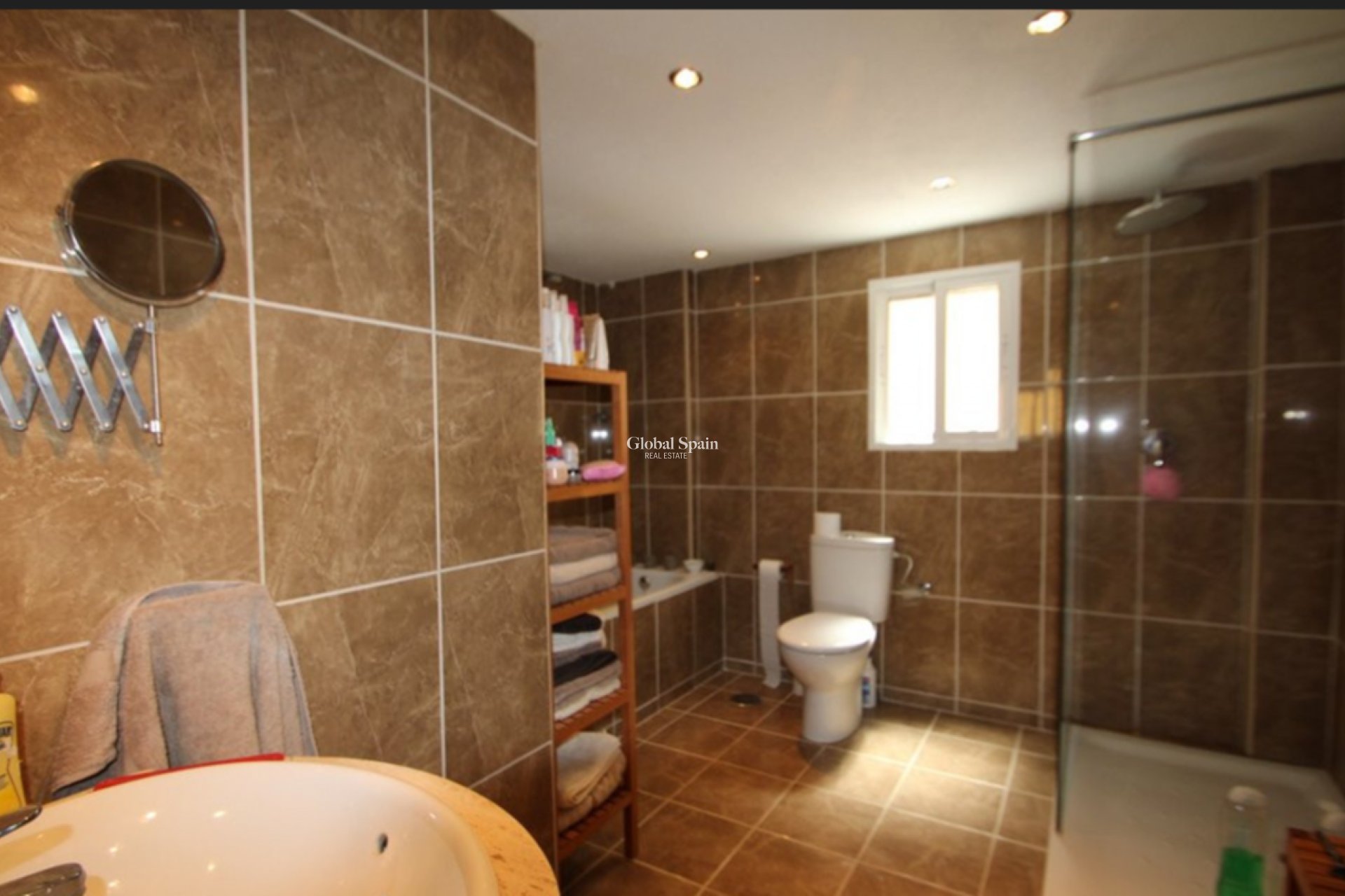 Wiederverkauf - VILLA -
VILLAMARTÍN - Costa Blanca