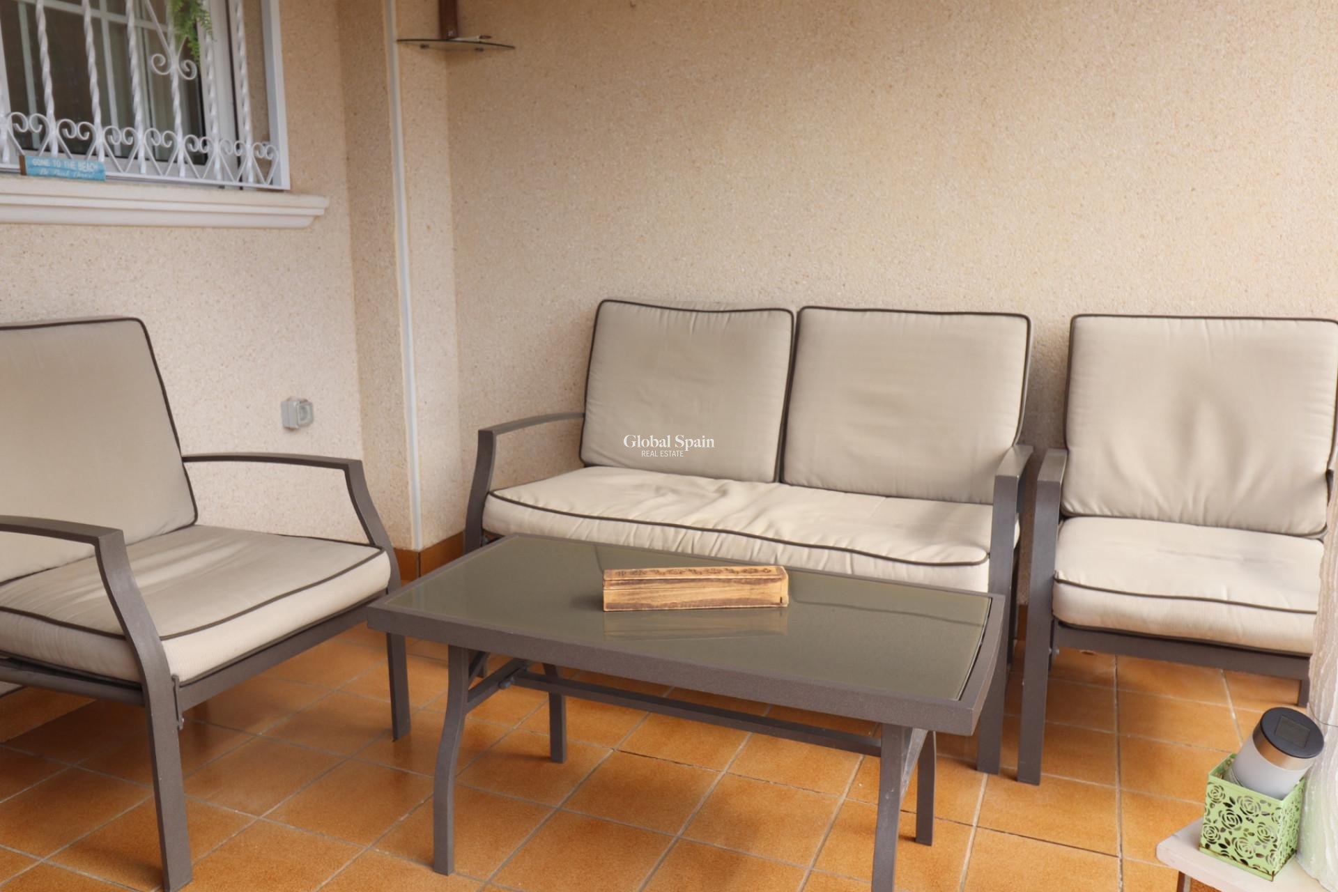 Wiederverkauf - VILLA -
VILLAMARTÍN - Costa Blanca