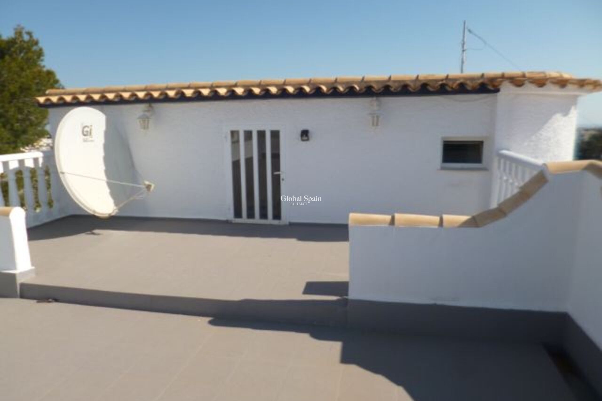 Wiederverkauf - VILLA -
VILLAMARTÍN - Costa Blanca