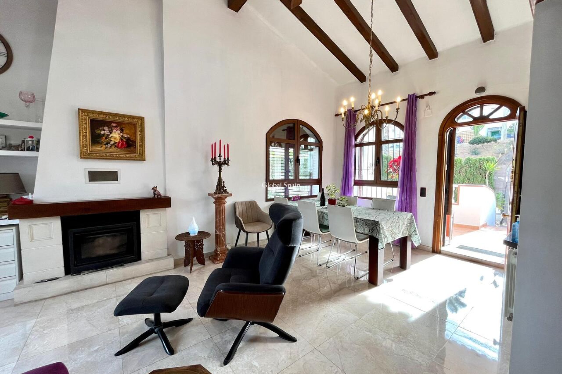 Wiederverkauf - VILLA -
VILLAMARTÍN - Costa Blanca