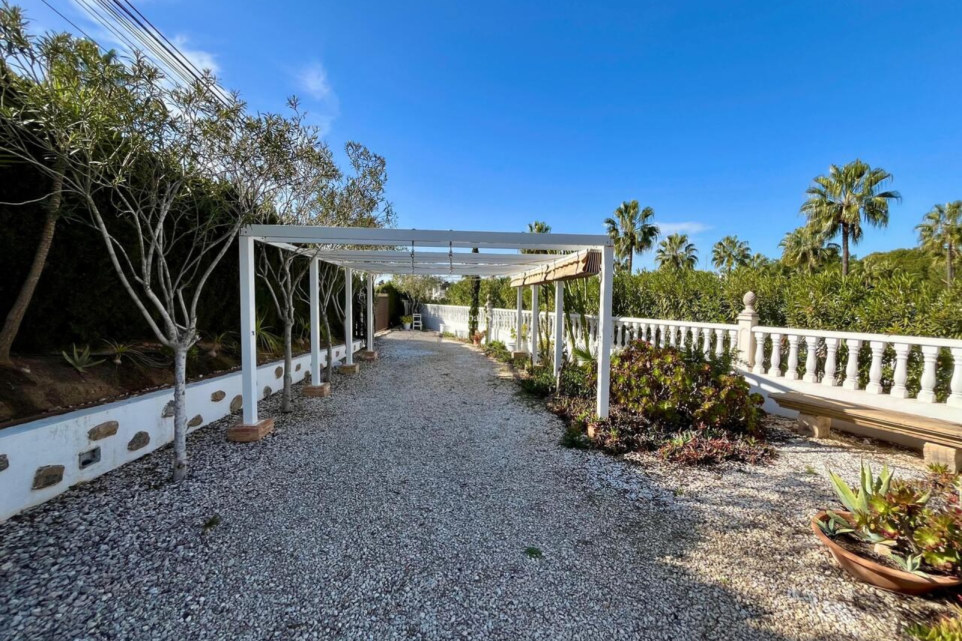 Wiederverkauf - VILLA -
VILLAMARTÍN - Costa Blanca