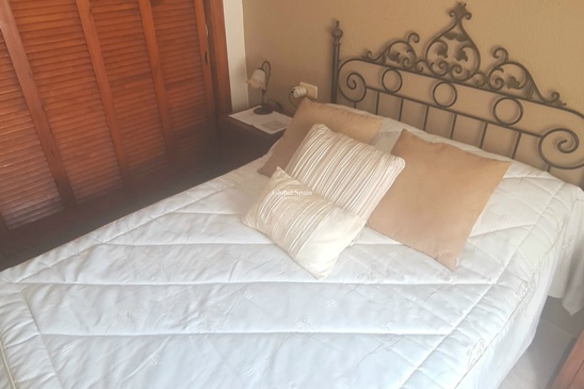 Wiederverkauf - VILLA -
VILLAMARTÍN - Costa Blanca