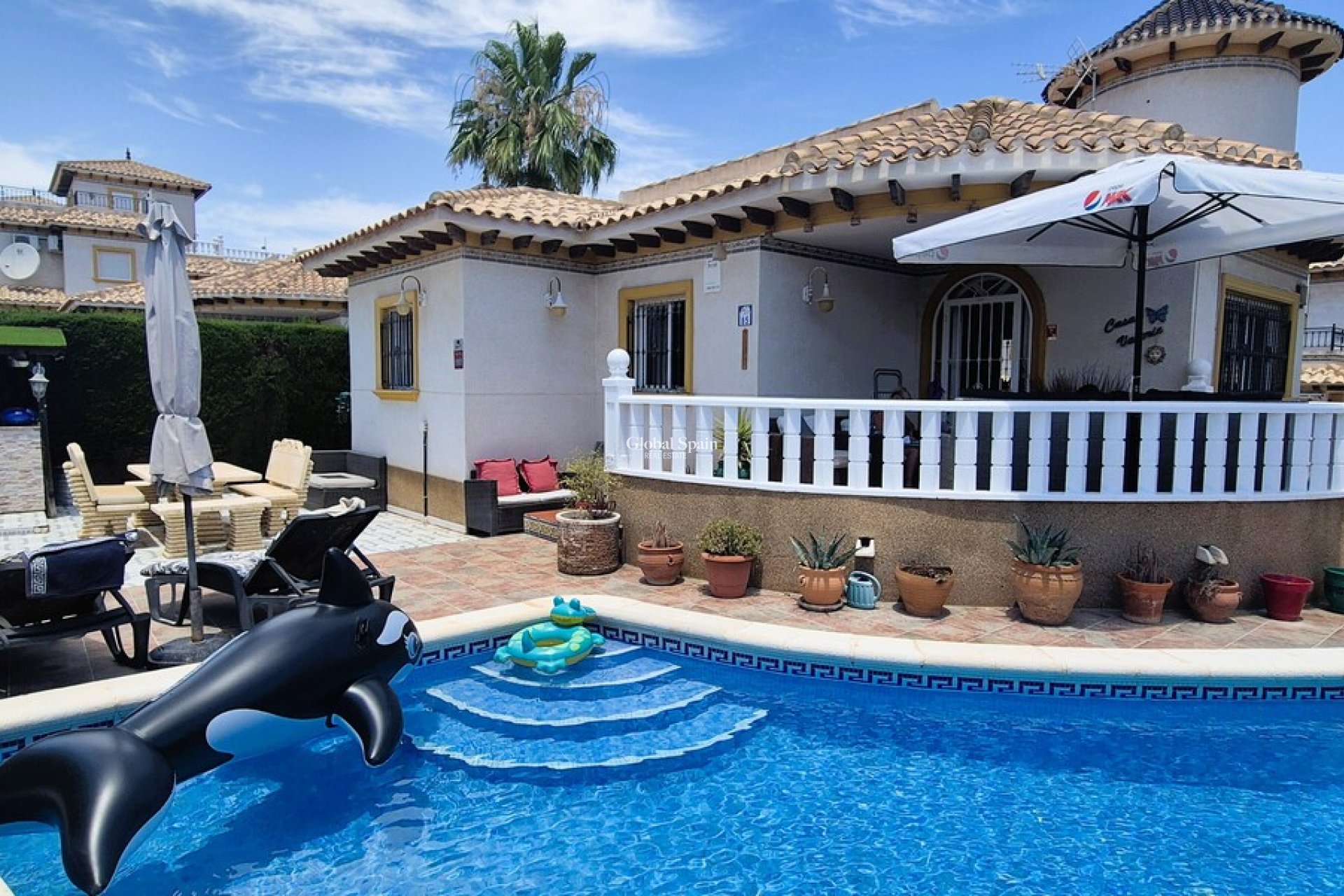 Wiederverkauf - VILLA -
VILLAMARTÍN - Costa Blanca