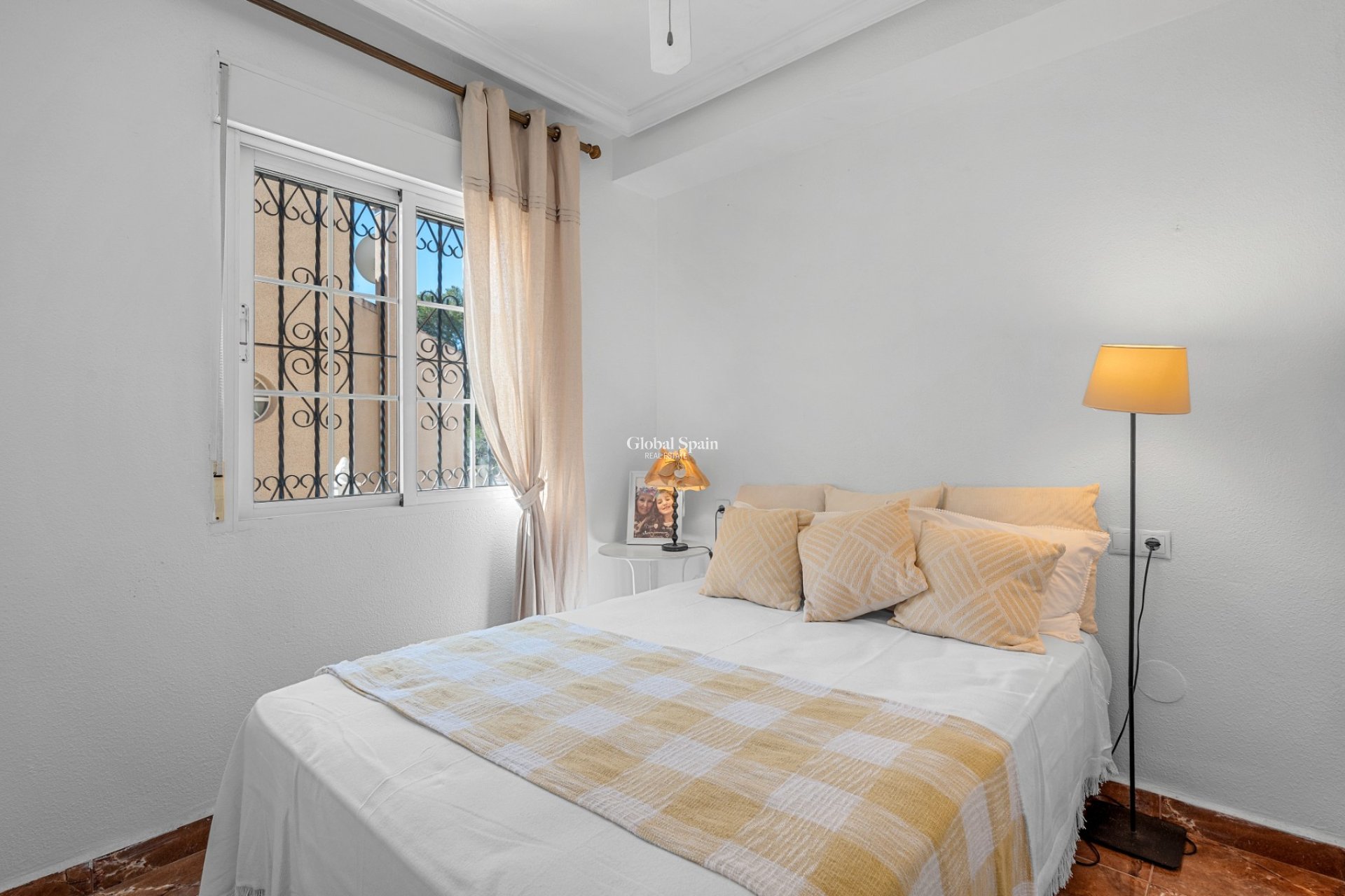 Wiederverkauf - VILLA -
VILLAMARTÍN - Costa Blanca