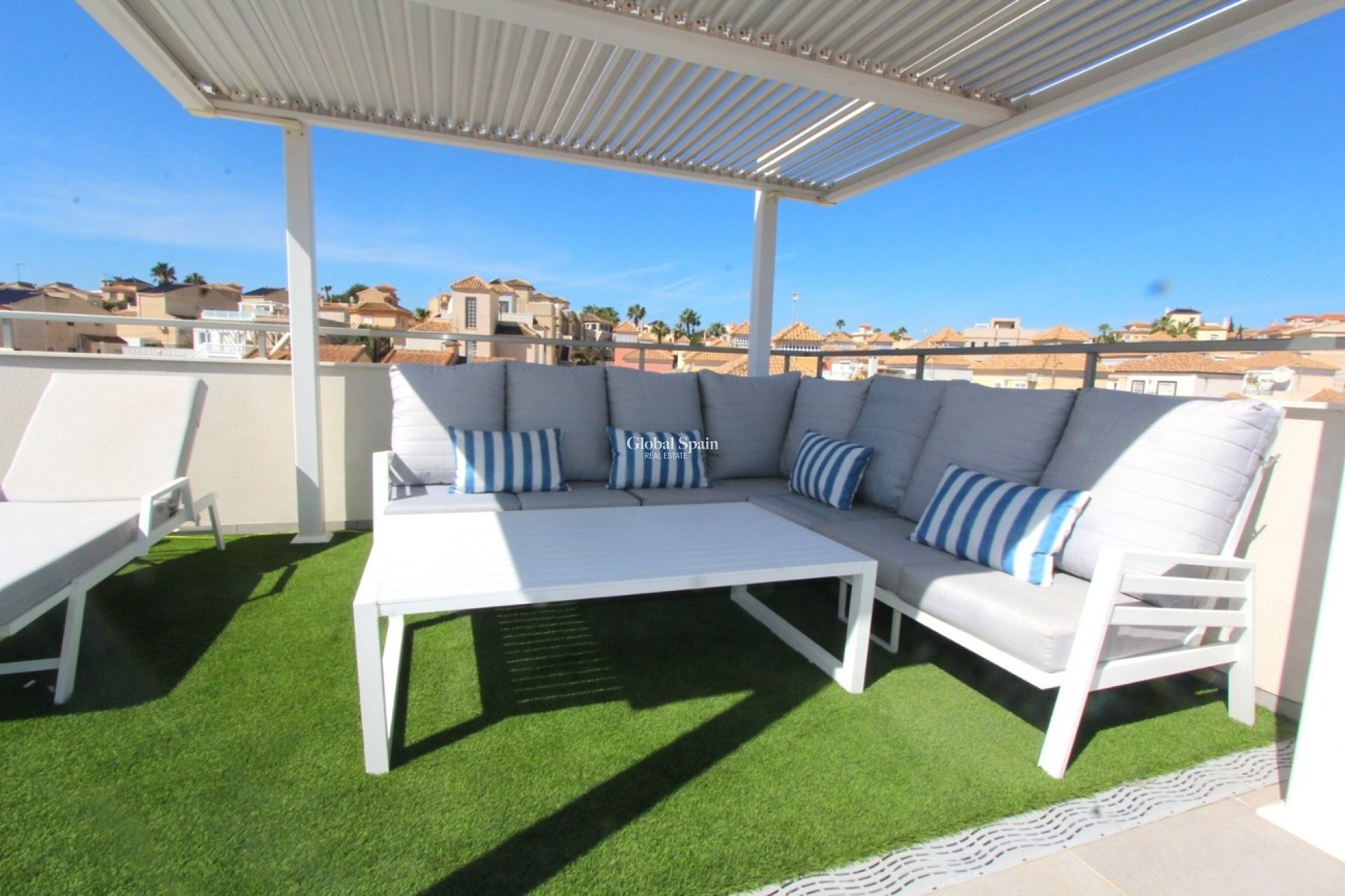 Wiederverkauf - VILLA -
VILLAMARTÍN - El Galan