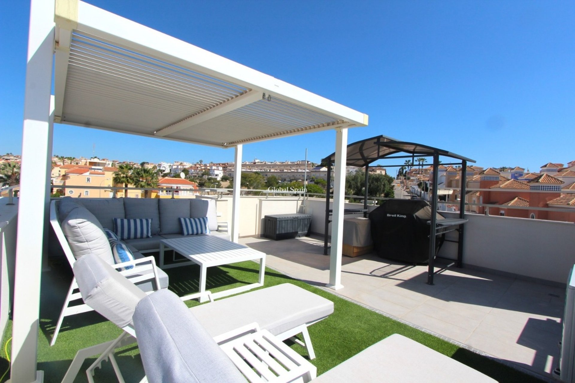 Wiederverkauf - VILLA -
VILLAMARTÍN - El Galan