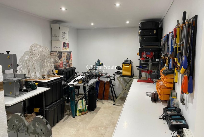 Wiederverkauf - VILLA -
VILLAMARTÍN - El Galan