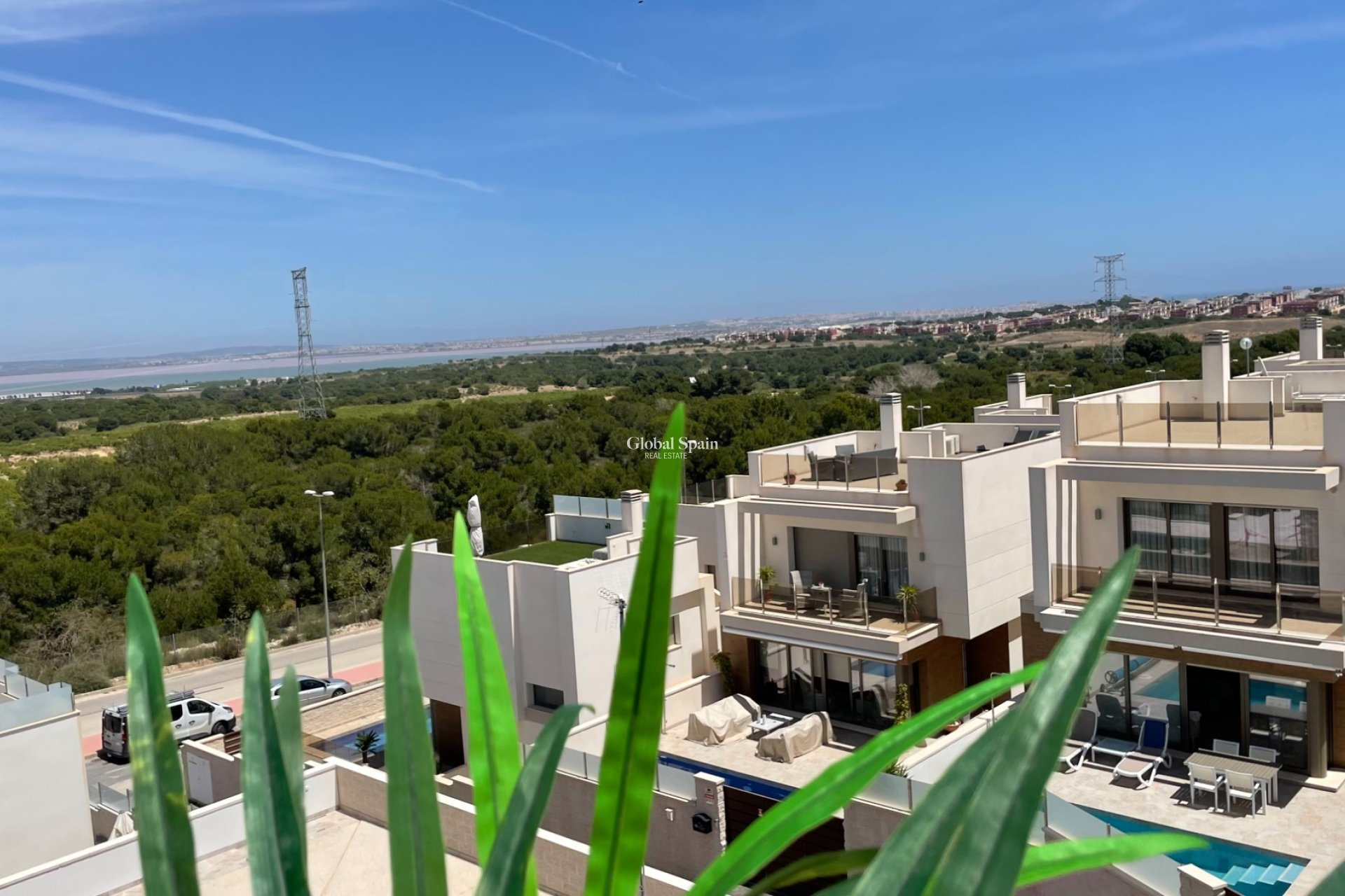 Wiederverkauf - VILLA -
VILLAMARTÍN - Villamartin