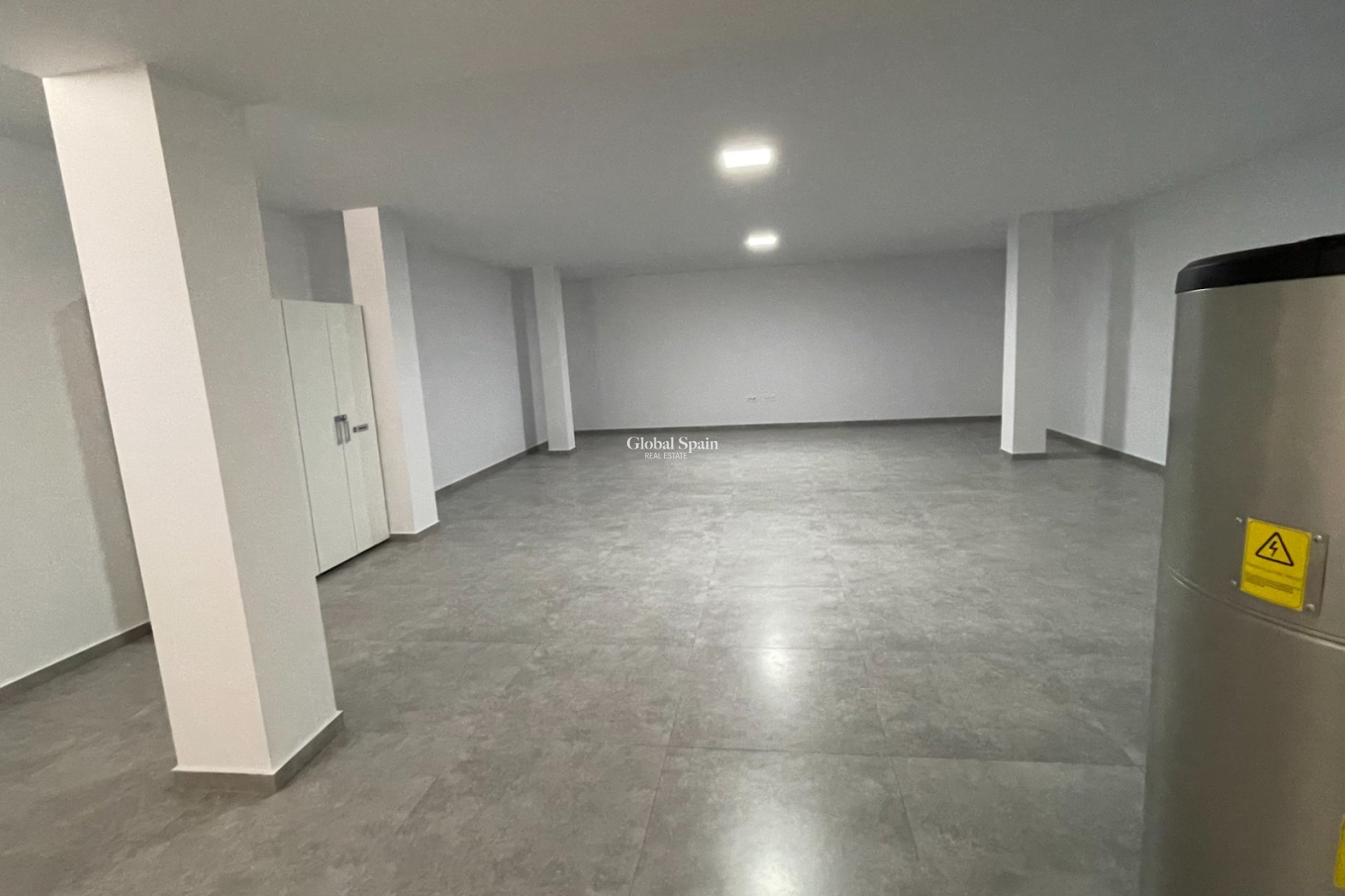 Wiederverkauf - VILLA -
VILLAMARTÍN - Villamartin