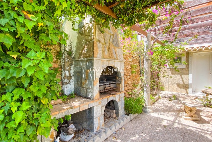 Wiederverkauf - Villa -
VILLAMARTÍN