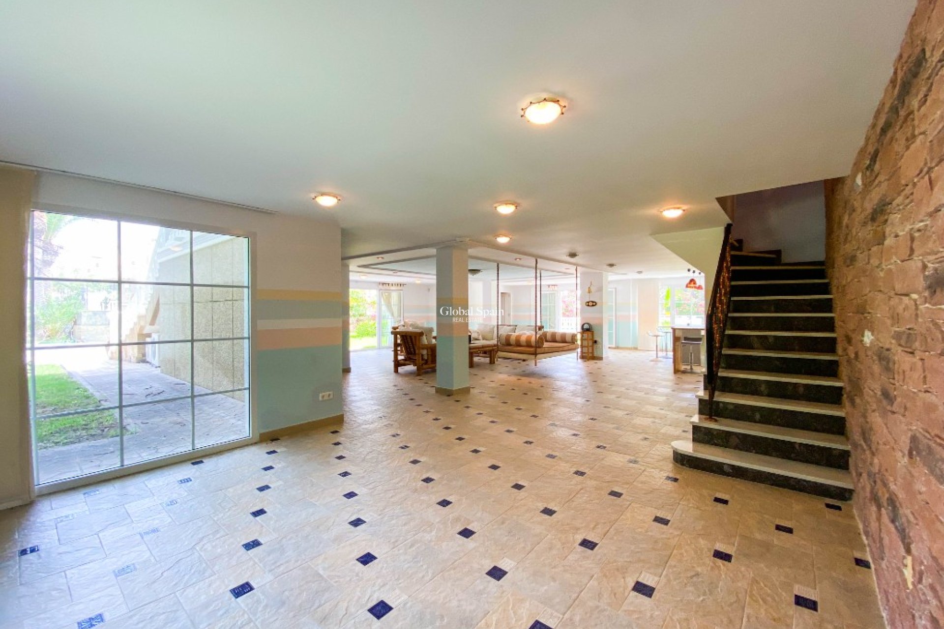 Wiederverkauf - Villa -
VILLAMARTÍN