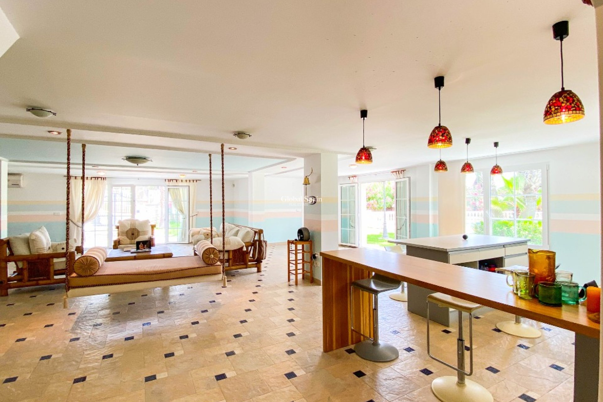 Wiederverkauf - Villa -
VILLAMARTÍN