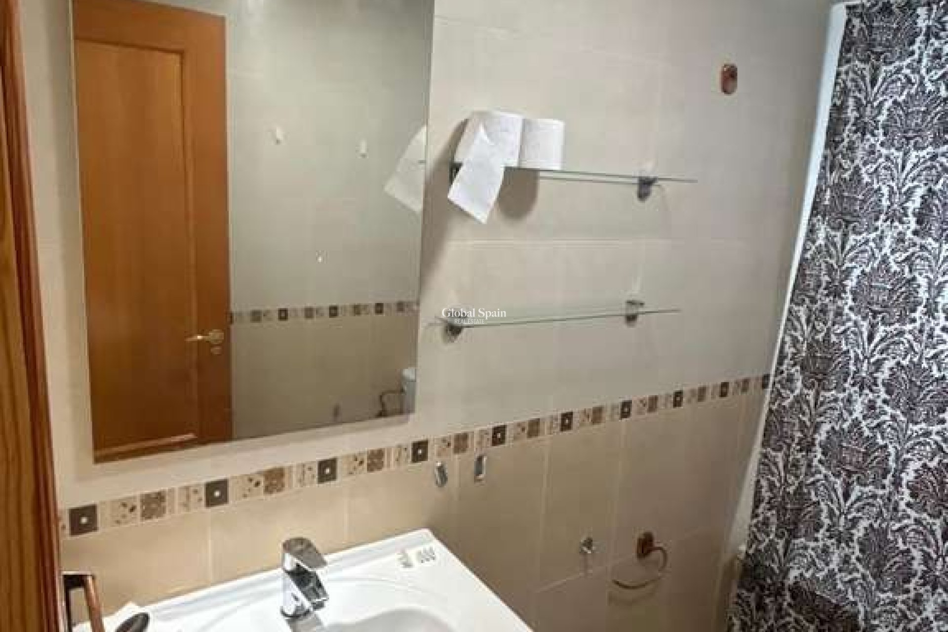 Wiederverkauf - WOHNUNG -
ALFAZ DEL PI