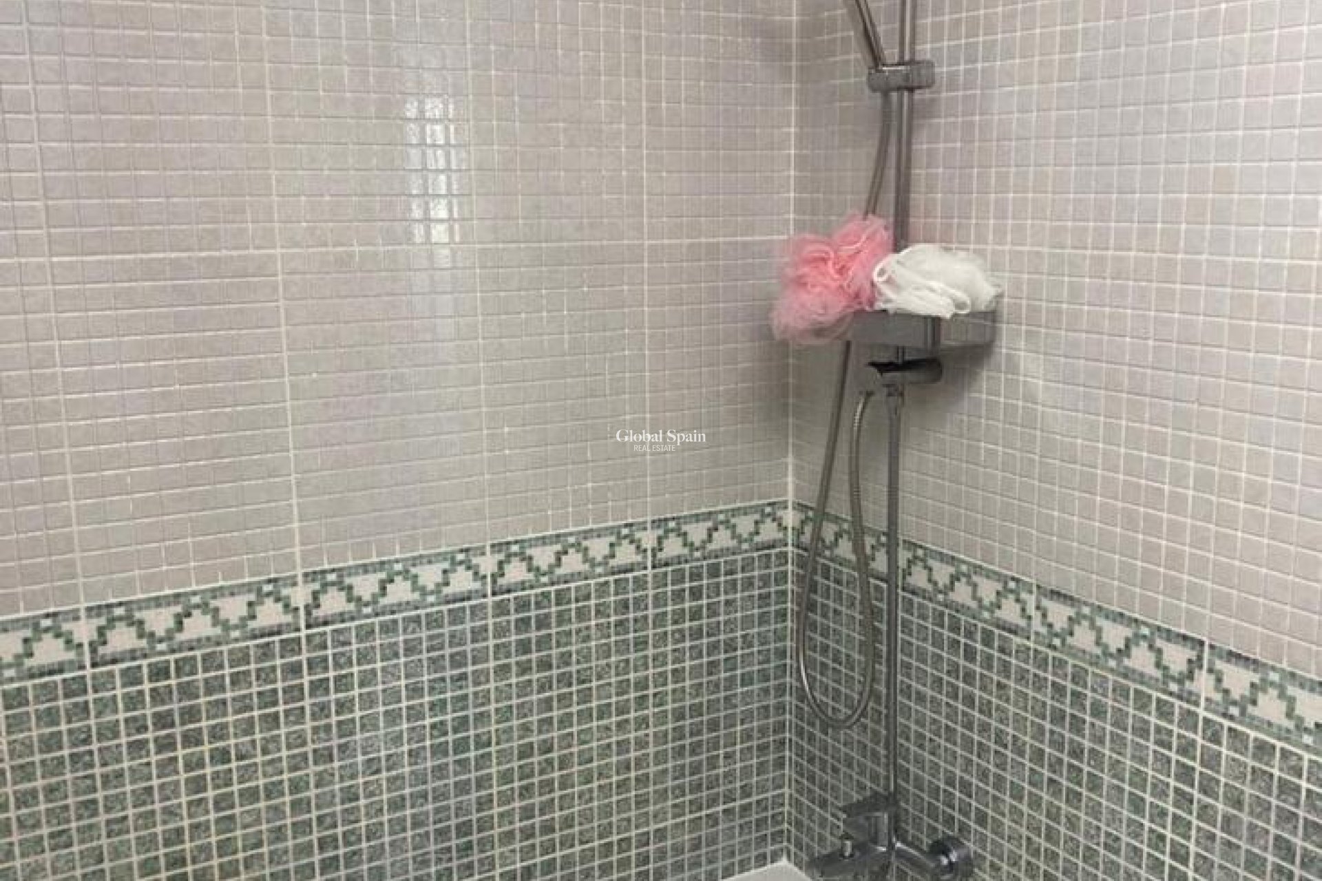 Wiederverkauf - WOHNUNG -
ALGORFA - Costa Blanca