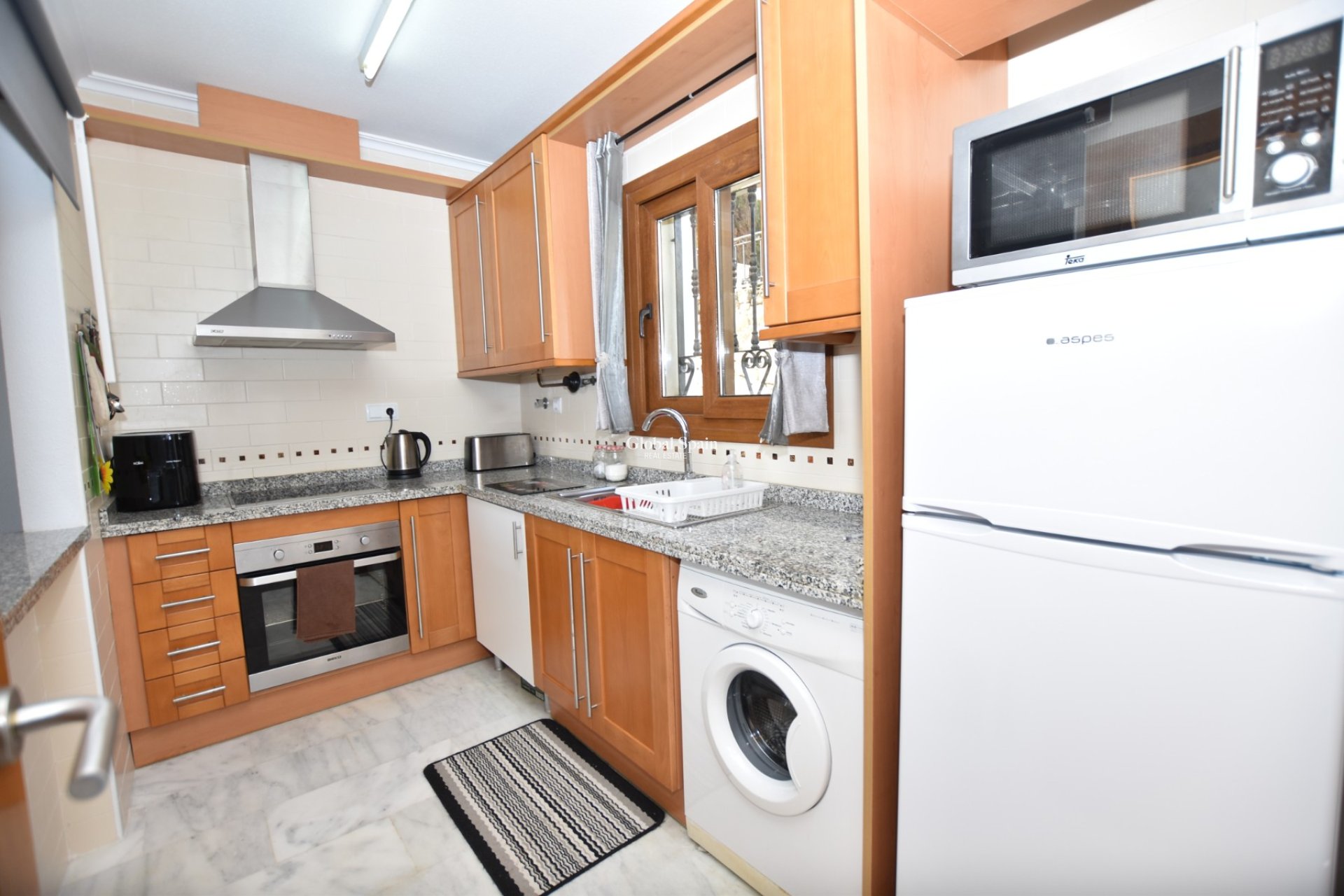 Wiederverkauf - WOHNUNG -
ALGORFA - Inland