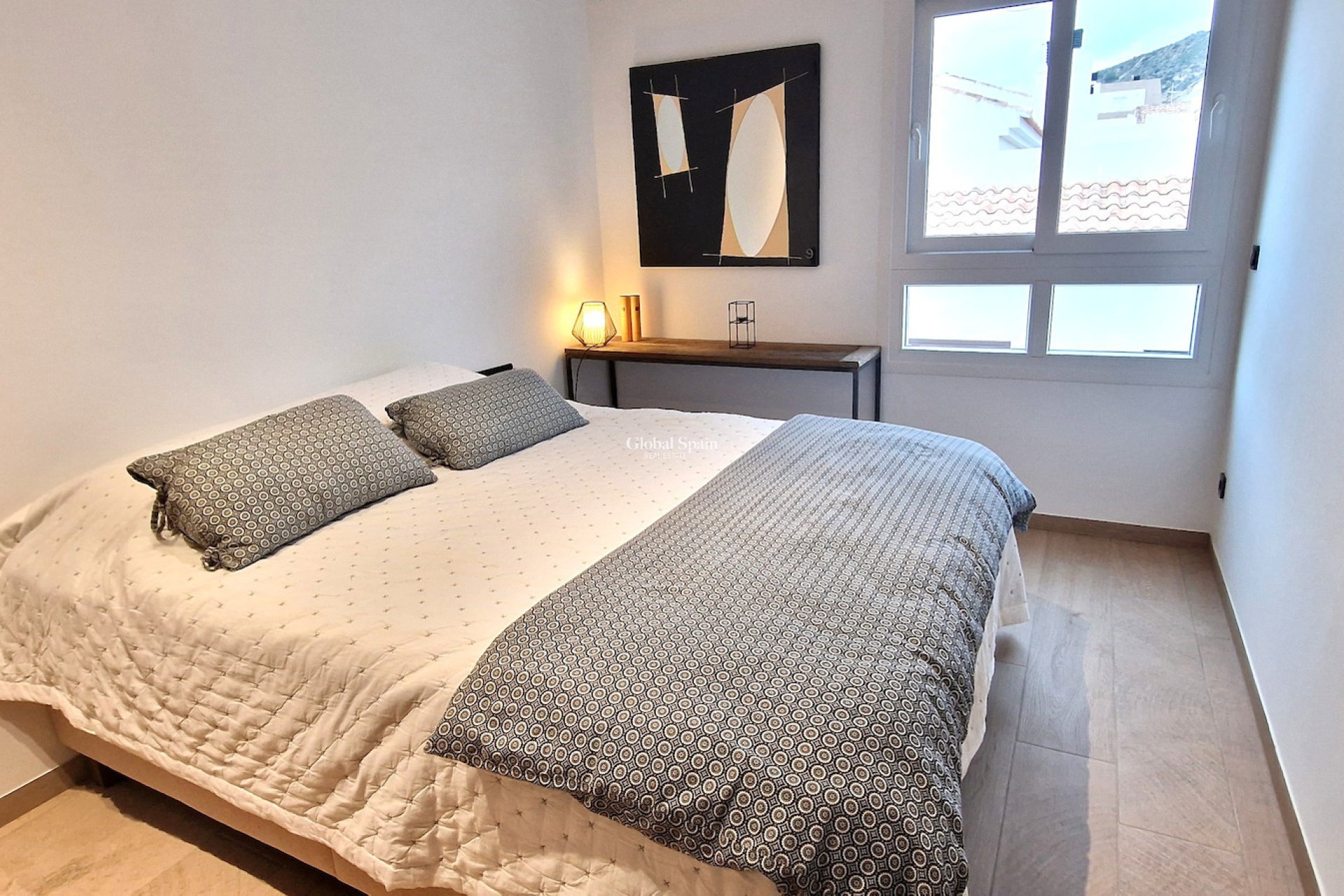 Wiederverkauf - WOHNUNG -
ALGORFA - Inland