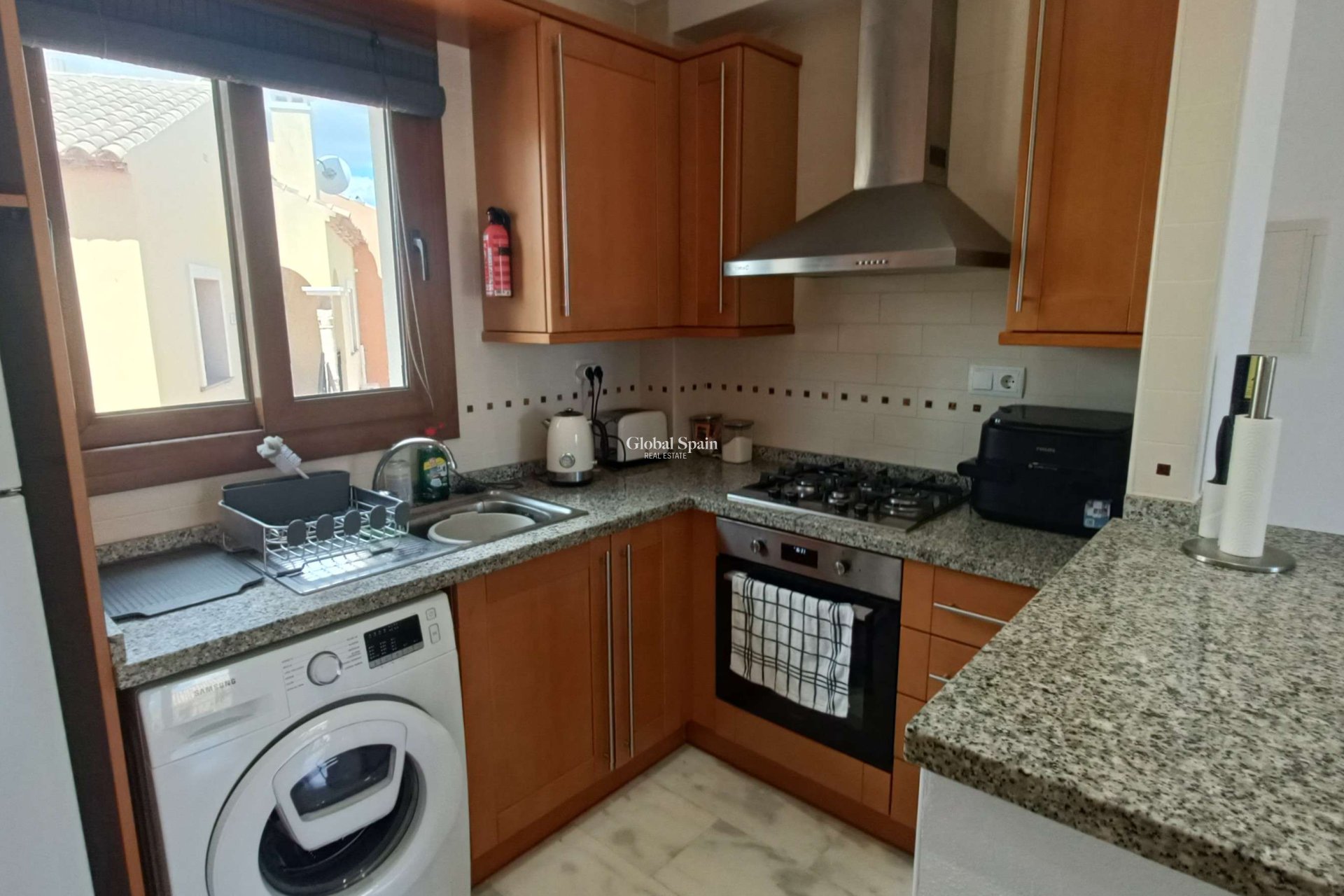 Wiederverkauf - WOHNUNG -
ALGORFA - Inland