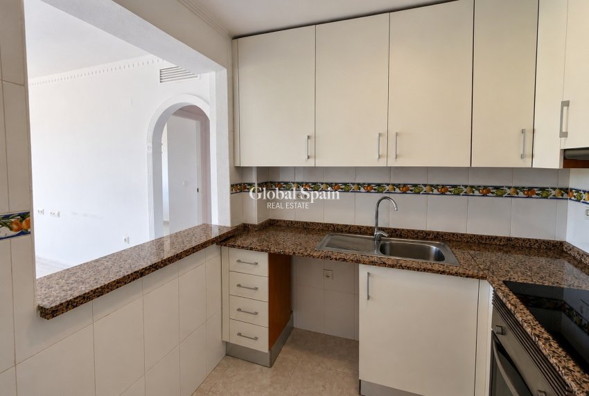 Wiederverkauf - WOHNUNG -
ALGORFA - Inland