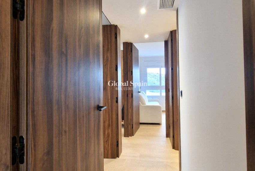 Wiederverkauf - WOHNUNG -
ALGORFA - Inland