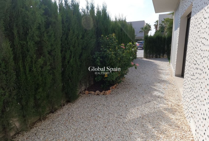 Wiederverkauf - WOHNUNG -
ALGORFA - LA FINCA GOLF / ALGORFA