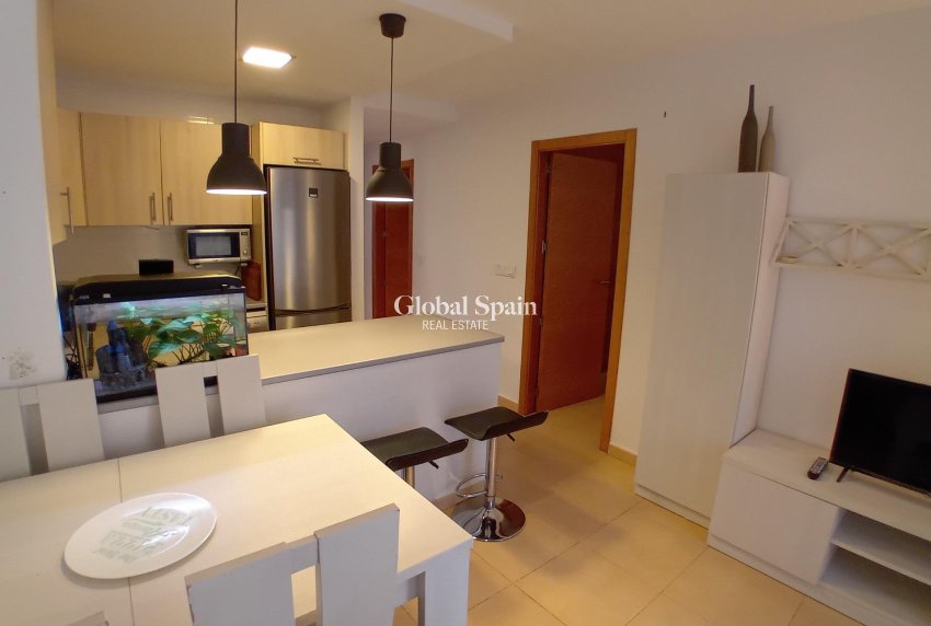 Wiederverkauf - WOHNUNG -
ALHAMA DE MURCIA