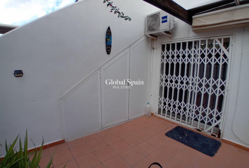 Wiederverkauf - WOHNUNG -
ALHAMA DE MURCIA