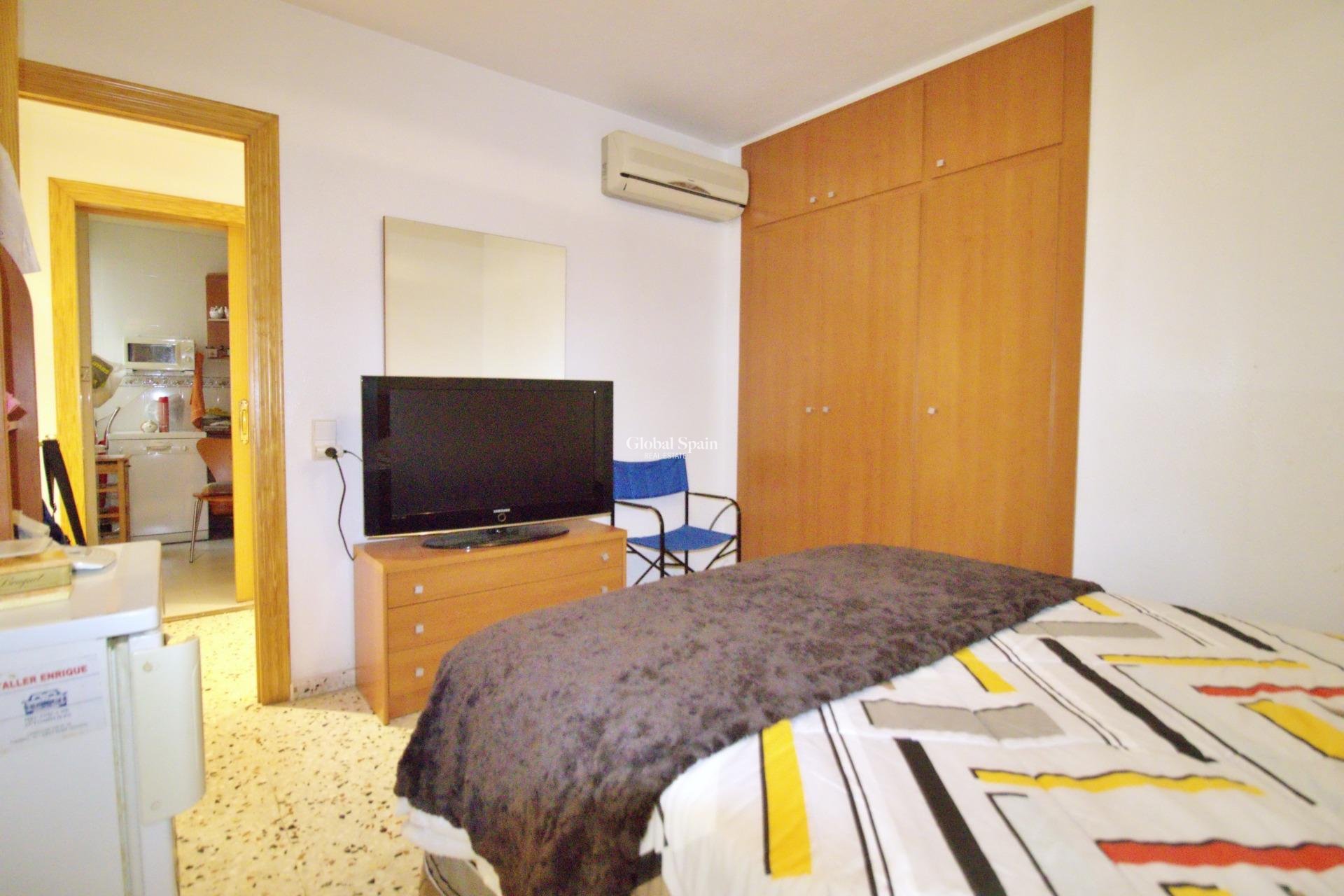 Wiederverkauf - WOHNUNG -
ALICANTE - BENALÚA