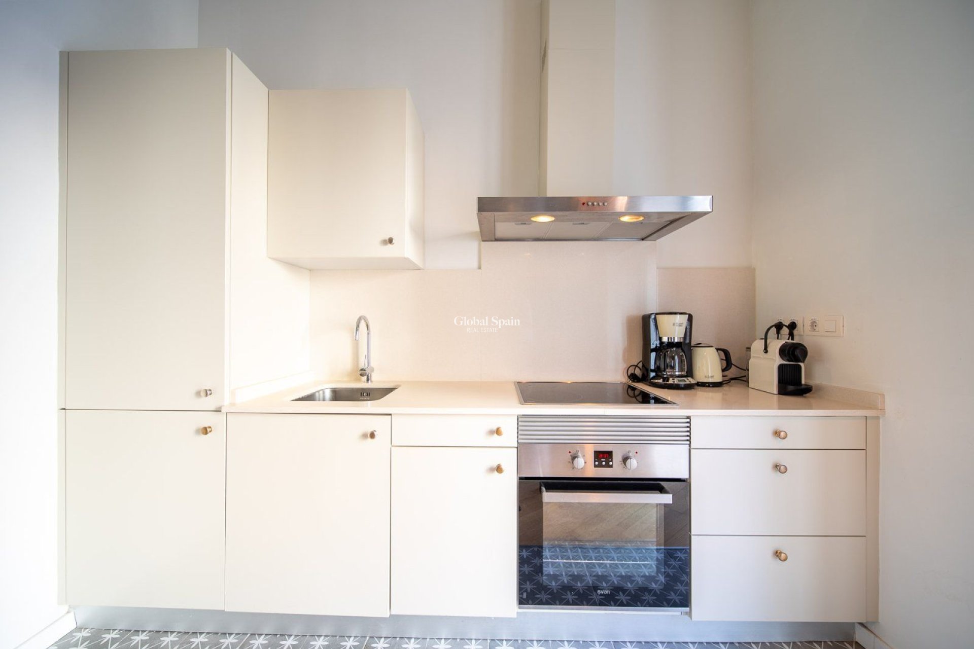 Wiederverkauf - WOHNUNG -
ALICANTE - Centro