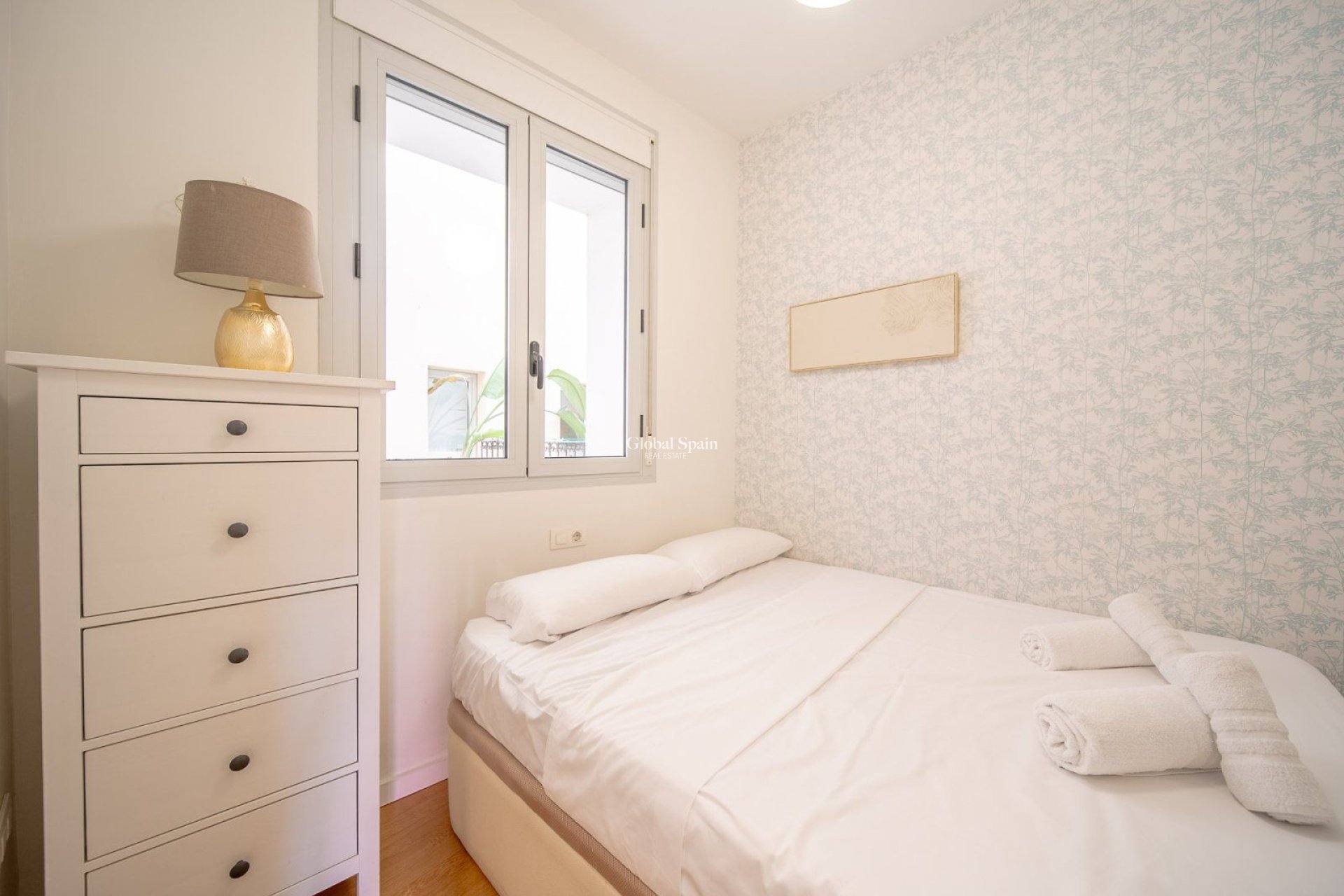 Wiederverkauf - WOHNUNG -
ALICANTE - Centro