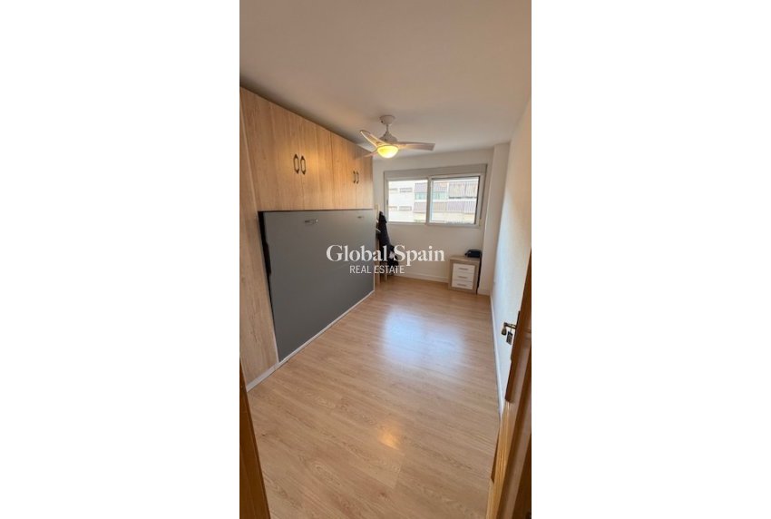 Wiederverkauf - WOHNUNG -
ALICANTE - Costa Blanca