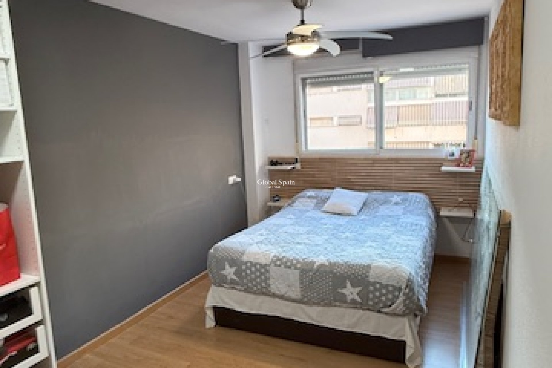 Wiederverkauf - WOHNUNG -
ALICANTE - Costa Blanca