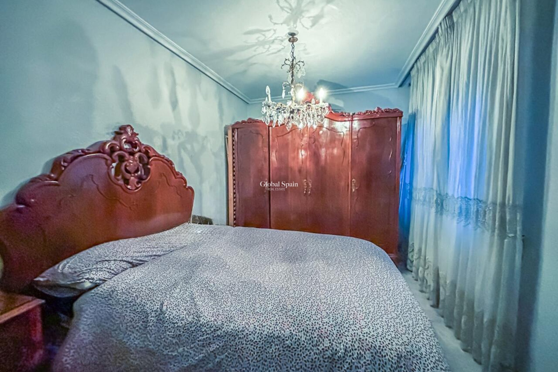 Wiederverkauf - WOHNUNG -
ALICANTE - Costa Blanca