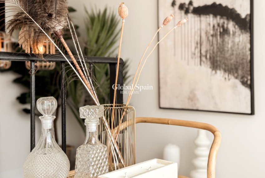 Wiederverkauf - WOHNUNG -
ALICANTE - Costa Blanca