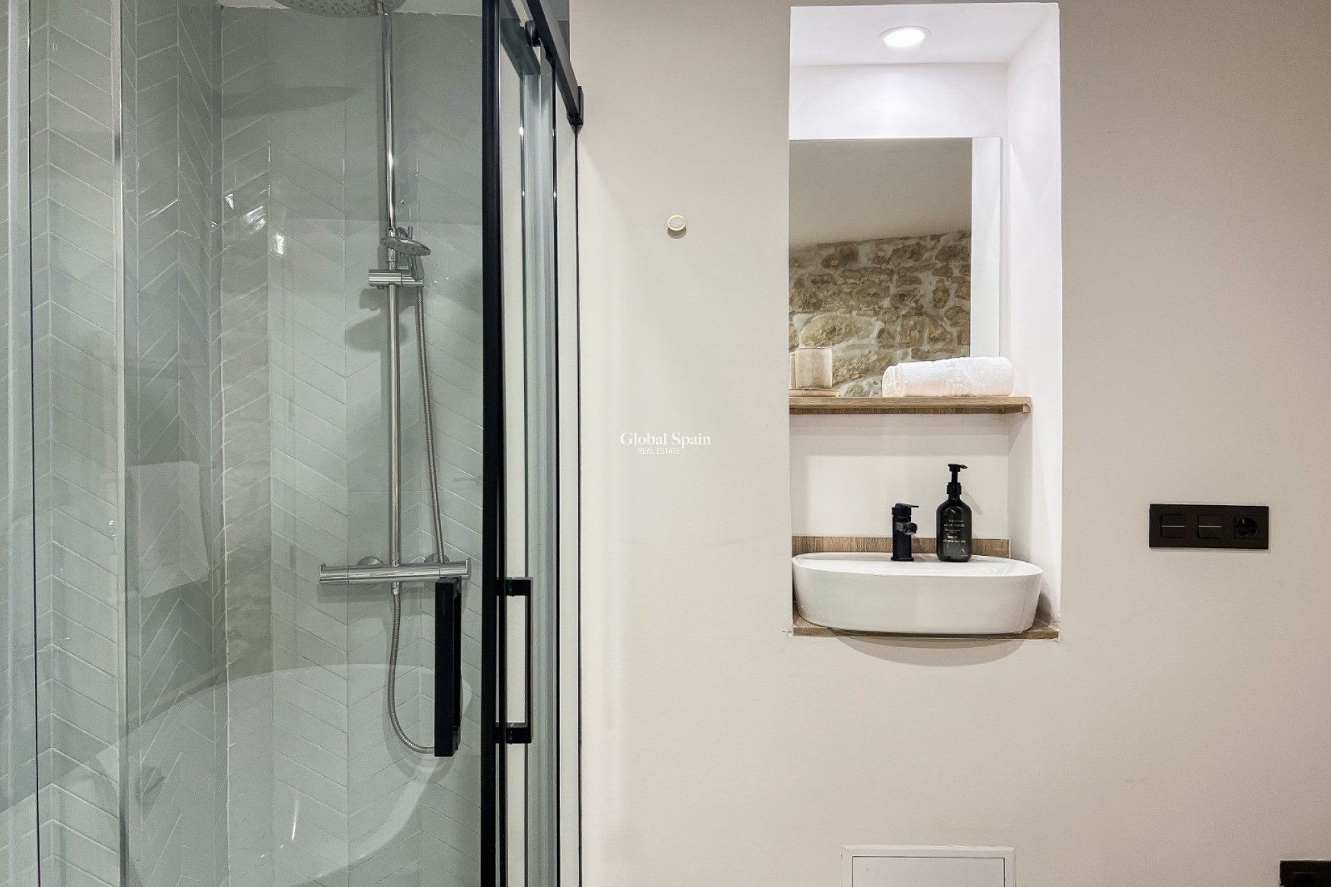 Wiederverkauf - WOHNUNG -
ALICANTE - Costa Blanca