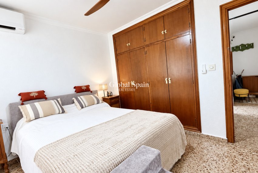 Wiederverkauf - WOHNUNG -
ALICANTE - Costa Blanca
