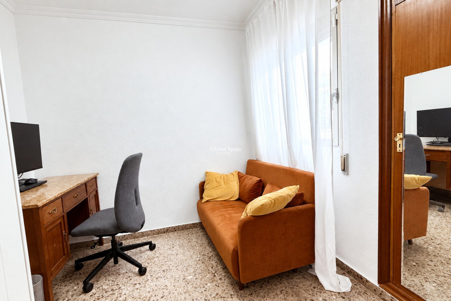 Wiederverkauf - WOHNUNG -
ALICANTE - Costa Blanca
