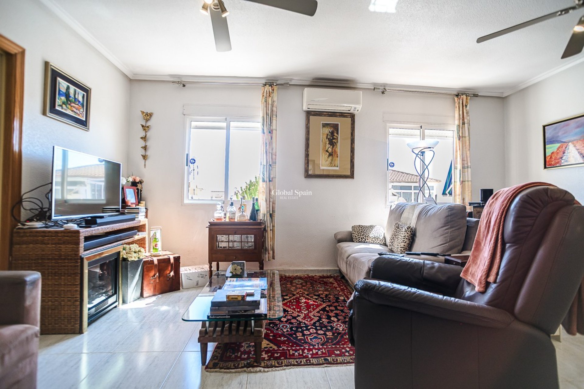 Wiederverkauf - WOHNUNG -
ALICANTE - La Florida