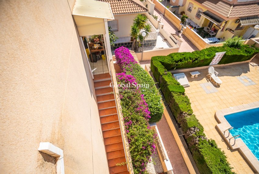 Wiederverkauf - WOHNUNG -
ALICANTE - La Florida