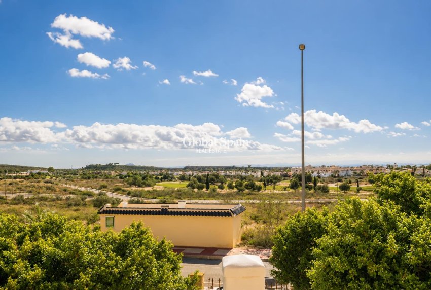 Wiederverkauf - WOHNUNG -
Altaona Golf and Country Club - Inland
