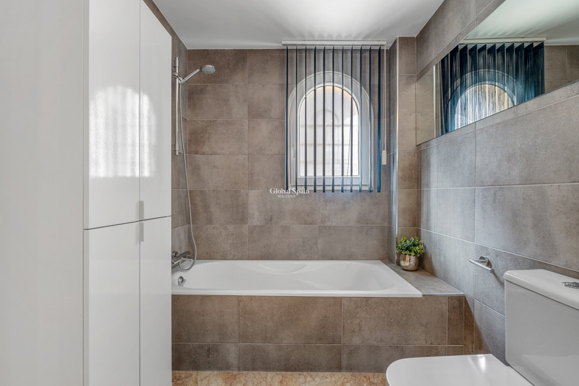 Wiederverkauf - WOHNUNG -
ALTEA - Costa Blanca