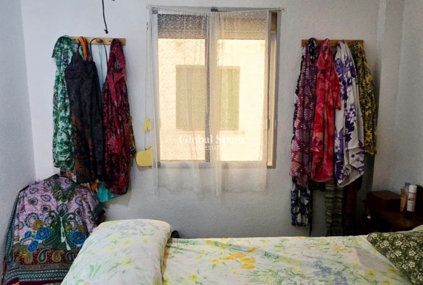 Wiederverkauf - WOHNUNG -
BENIDORM - Centro