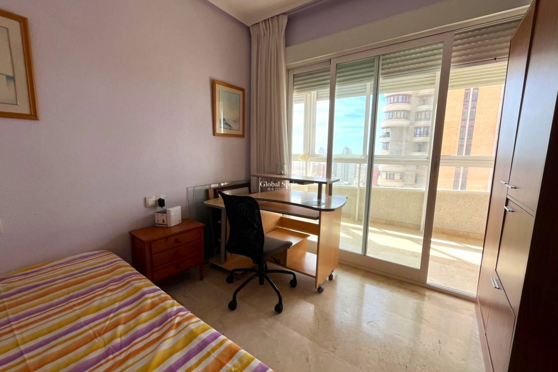 Wiederverkauf - Wohnung -
Benidorm - Centro