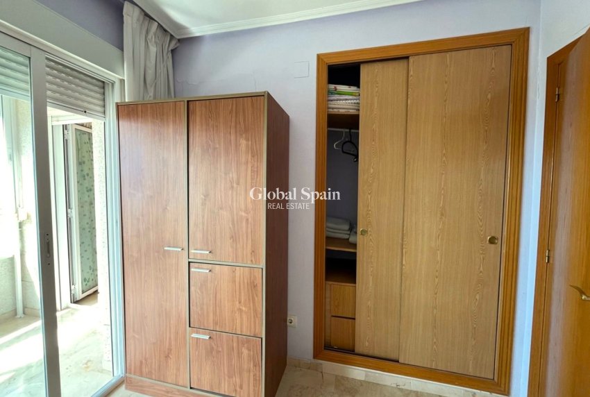 Wiederverkauf - Wohnung -
Benidorm - Centro