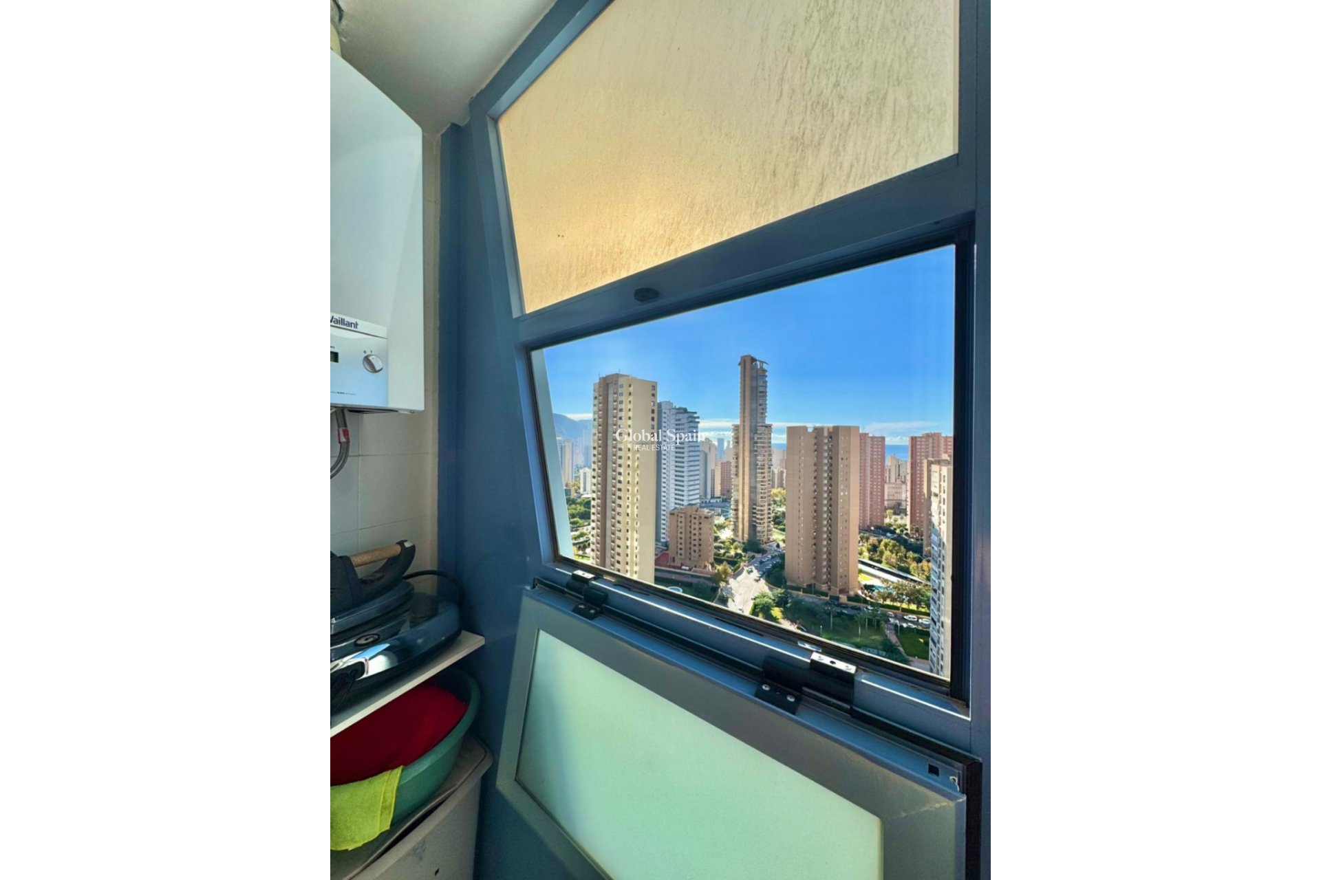 Wiederverkauf - WOHNUNG -
BENIDORM - Costa Blanca