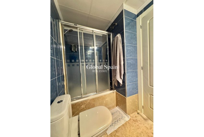 Wiederverkauf - WOHNUNG -
BENIDORM - Costa Blanca