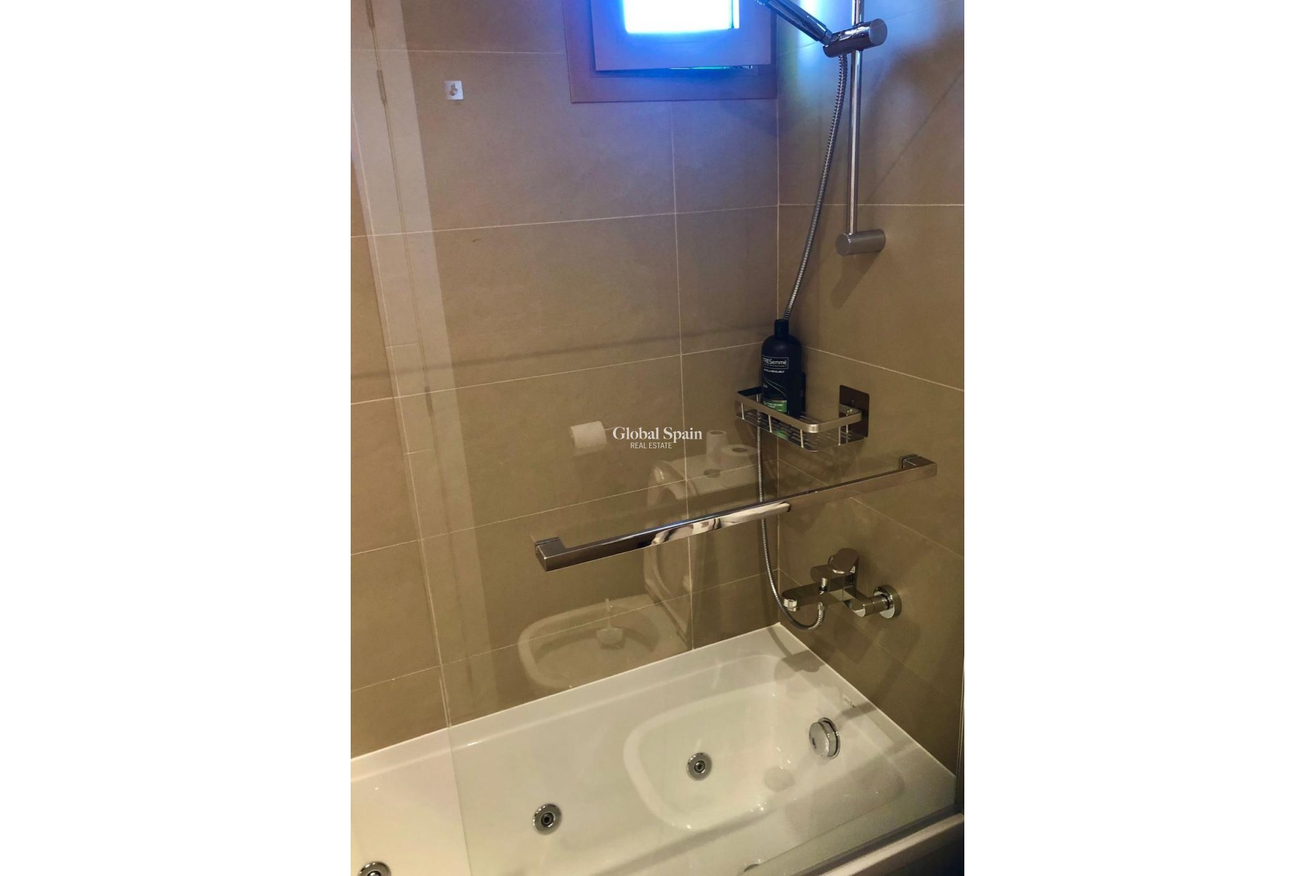 Wiederverkauf - WOHNUNG -
BENIDORM - Costa Blanca