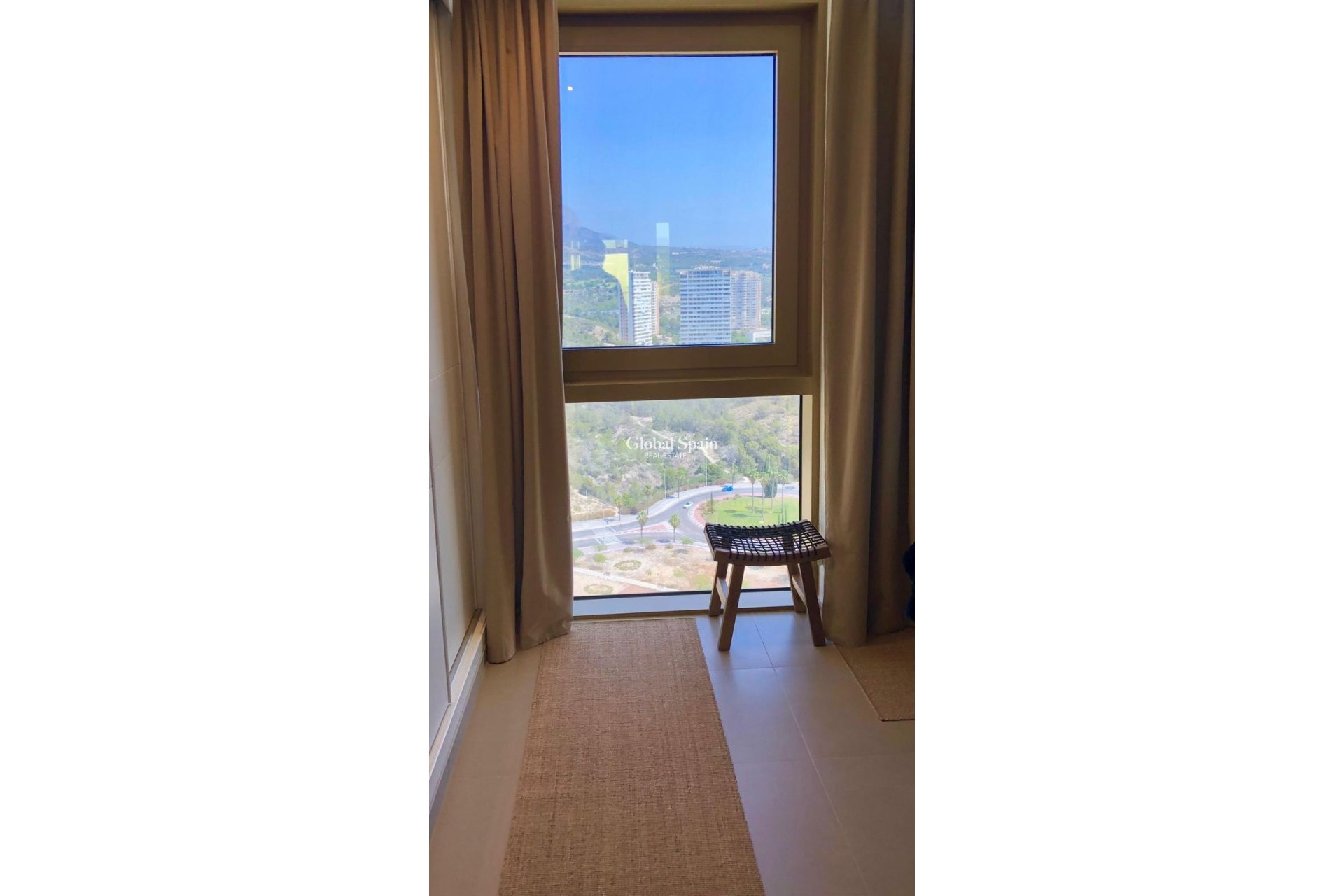 Wiederverkauf - WOHNUNG -
BENIDORM - Costa Blanca