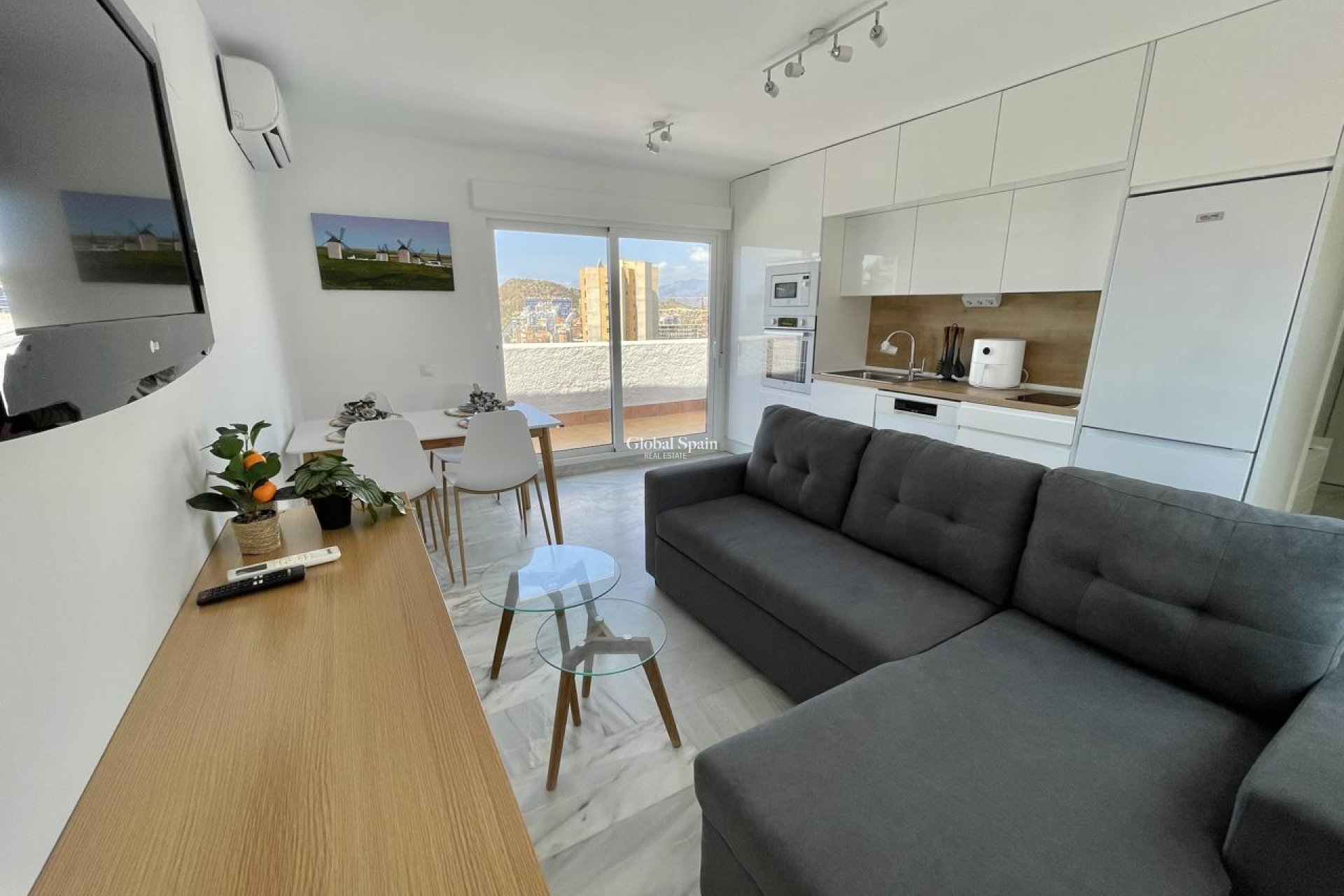 Wiederverkauf - WOHNUNG -
BENIDORM - Costa Blanca