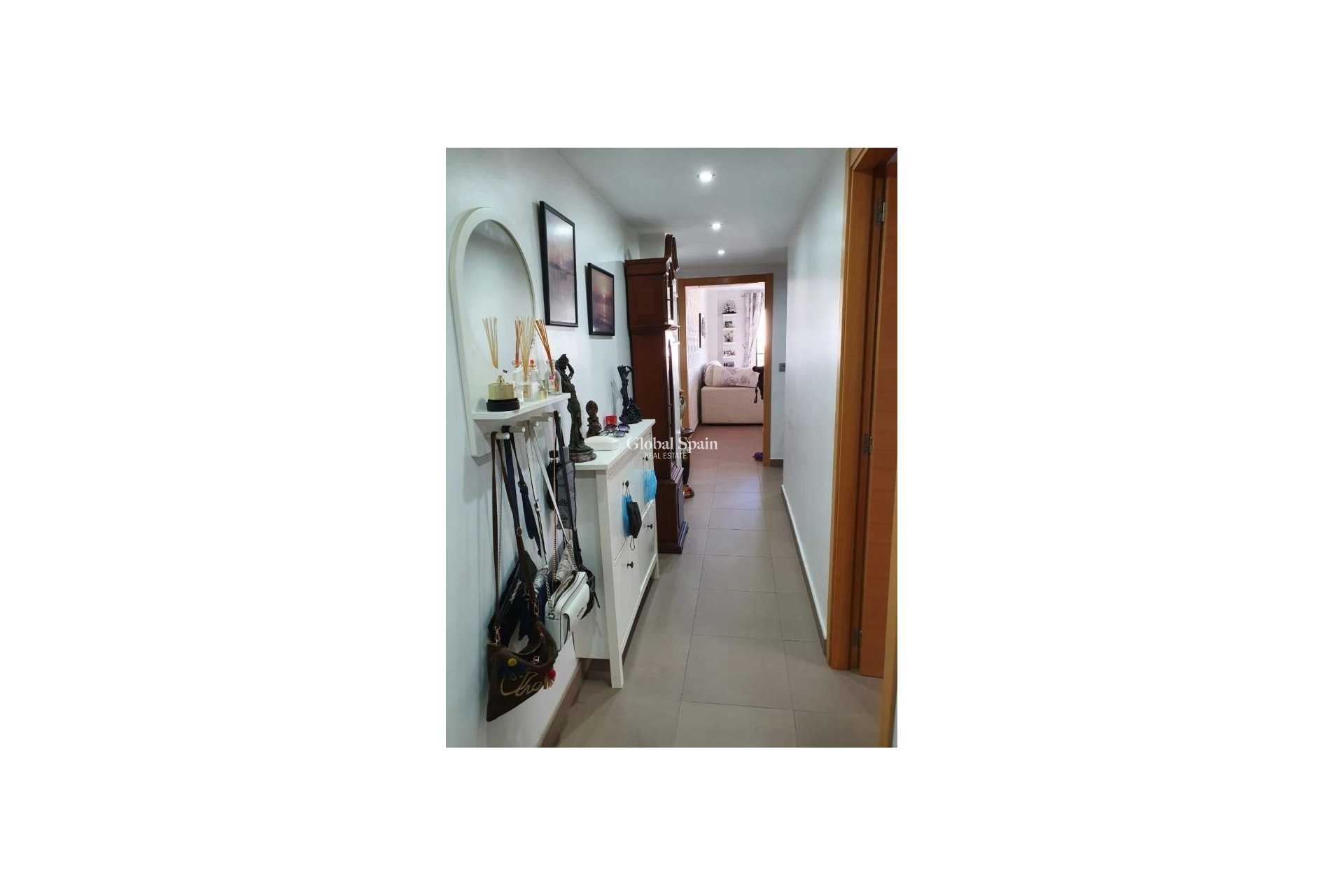 Wiederverkauf - WOHNUNG -
BENIDORM - Costa Blanca