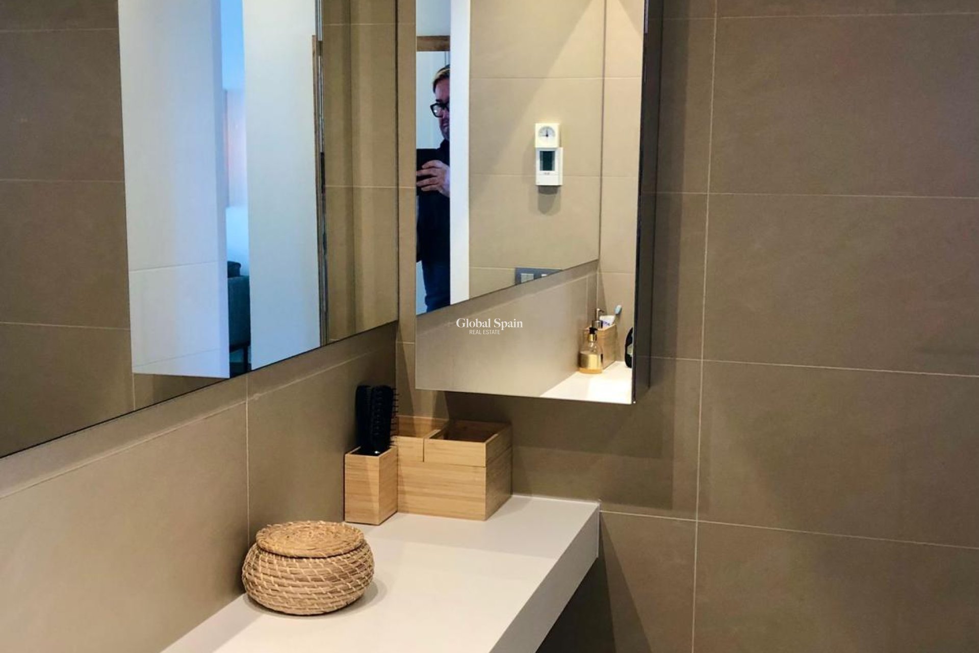 Wiederverkauf - WOHNUNG -
BENIDORM - Costa Blanca